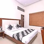 Fabhotel Station 3