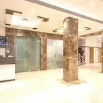 Fabhotel Station 3