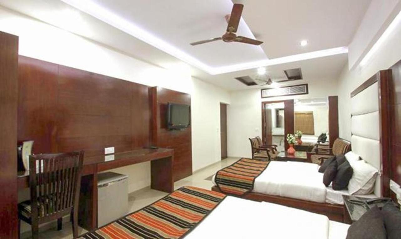 Fabhotel Station 3 Hotel New Delhi